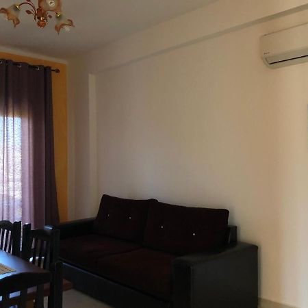 Rainbow Holiday Apartments فلورا المظهر الخارجي الصورة