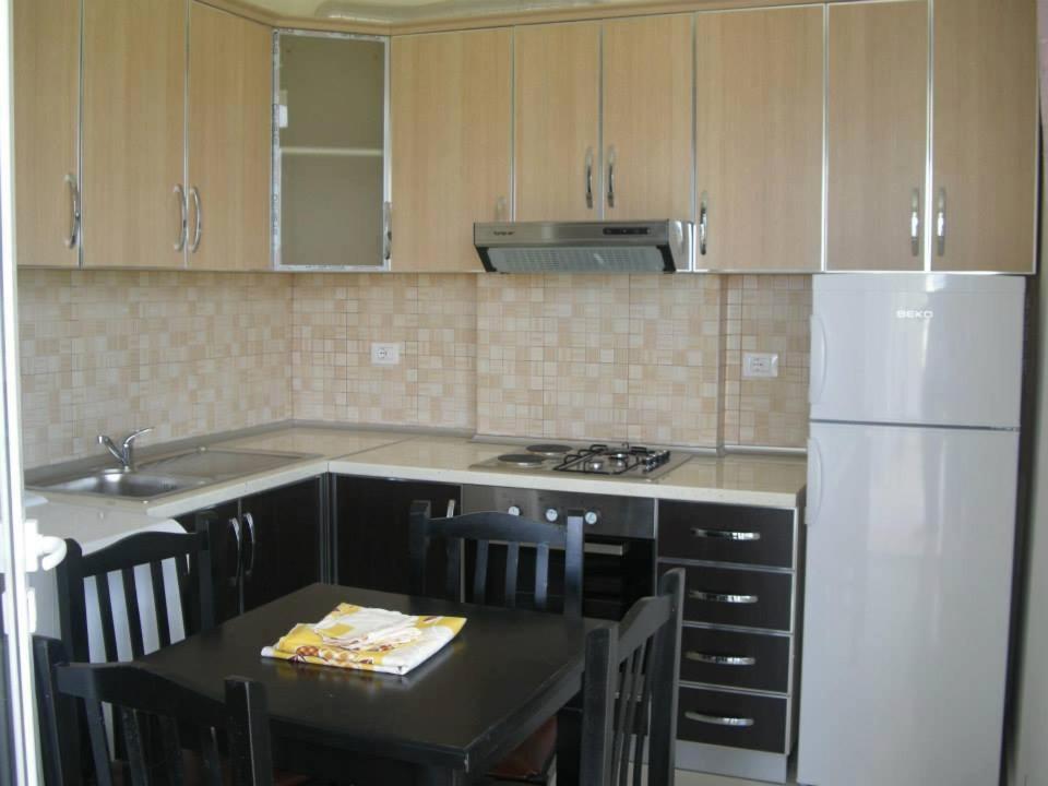 Rainbow Holiday Apartments فلورا المظهر الخارجي الصورة