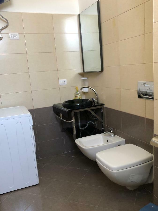 Rainbow Holiday Apartments فلورا المظهر الخارجي الصورة