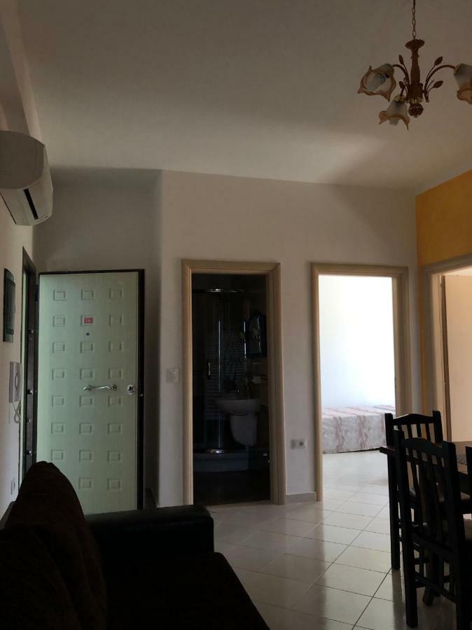 Rainbow Holiday Apartments فلورا المظهر الخارجي الصورة